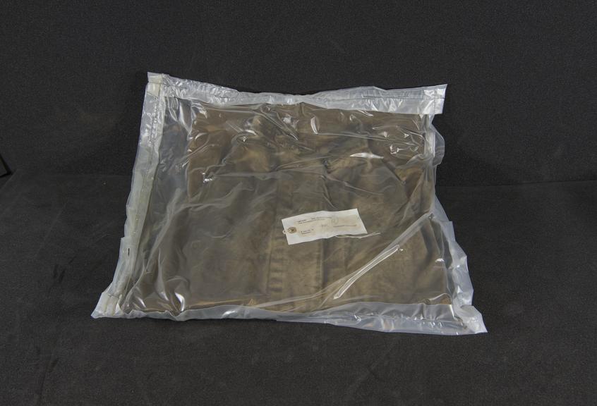 Shot blaster's canvas protective jacket