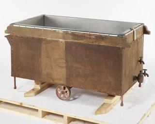 Jacketed curdling vat