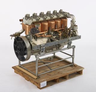 Early Napier 6-cylinder car engine, 1908