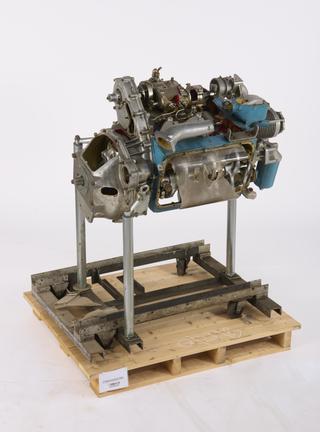 Commer TS3 opposed piston diesel engine c. 1954