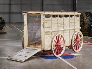 Horse-drawn Bull wagon to Margetson and Hek's patent