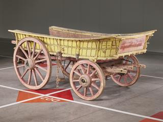 Horse-drawn Dorset spindle-sided box (farm) wagon