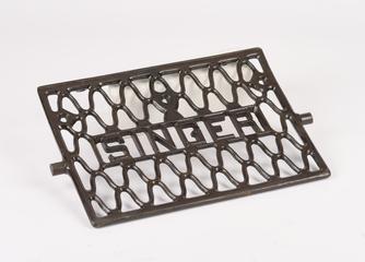 Treadle Plate to Operate Clutch & Break.