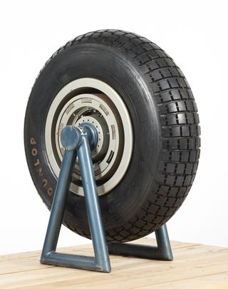 wheel, tyre and brake of Gloster "Meteor"