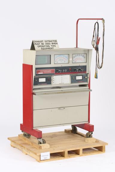 Diagnostic engine and electric fault finder for petrol engines by Crypton-Triangle Ltd