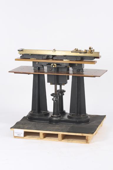 bronze standard of Imperial and Metric length