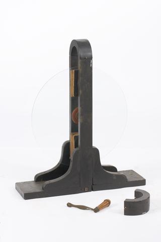 Galvani's large plate electrostatic machine