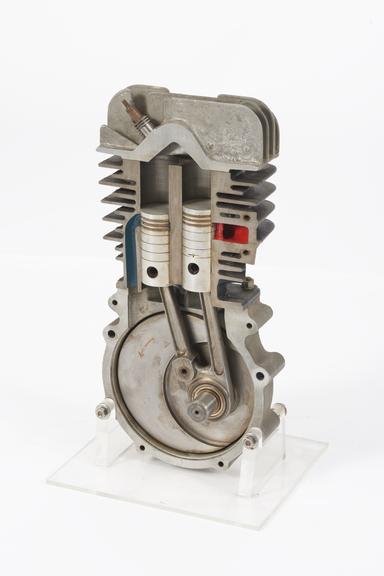 Ehrlich 350 cc double-piston two-stroke motor cycle engine