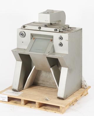 Jaco non-recording microphotometer