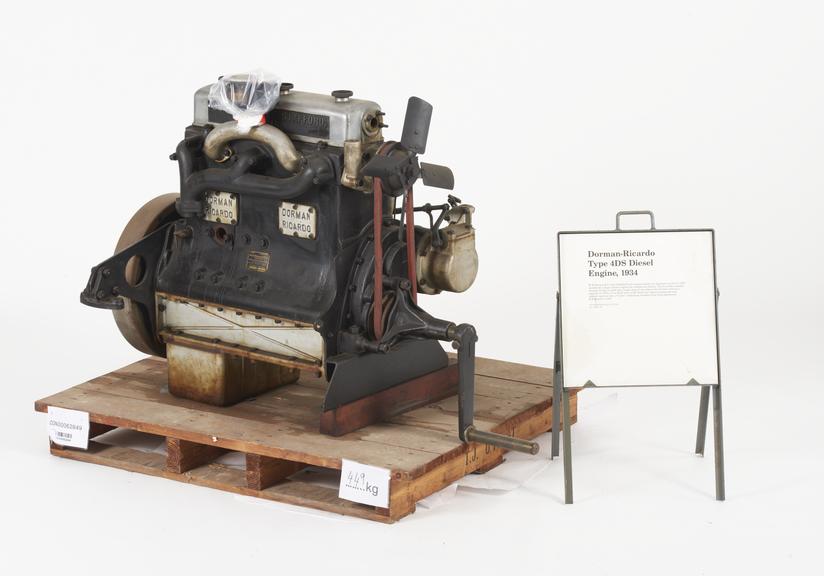 Dorman-Ricardo 4-cylinder diesel engine