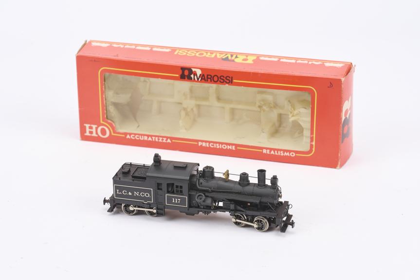 Model of American Heisler Le High Navigation steam locomotive, c 1980