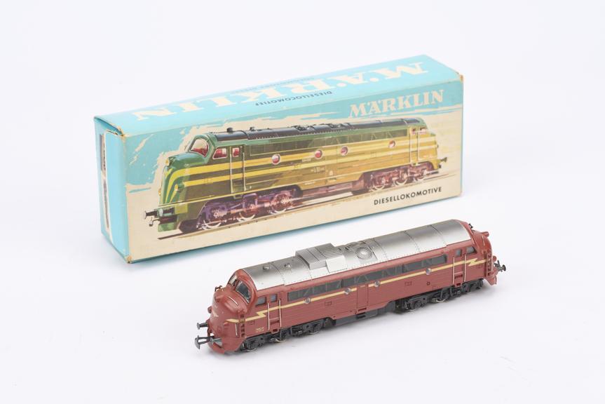 model diesel locomotive