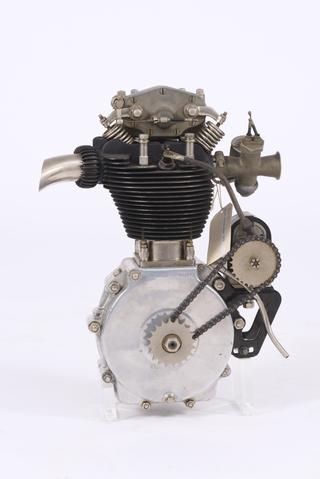 Motorcycle engine