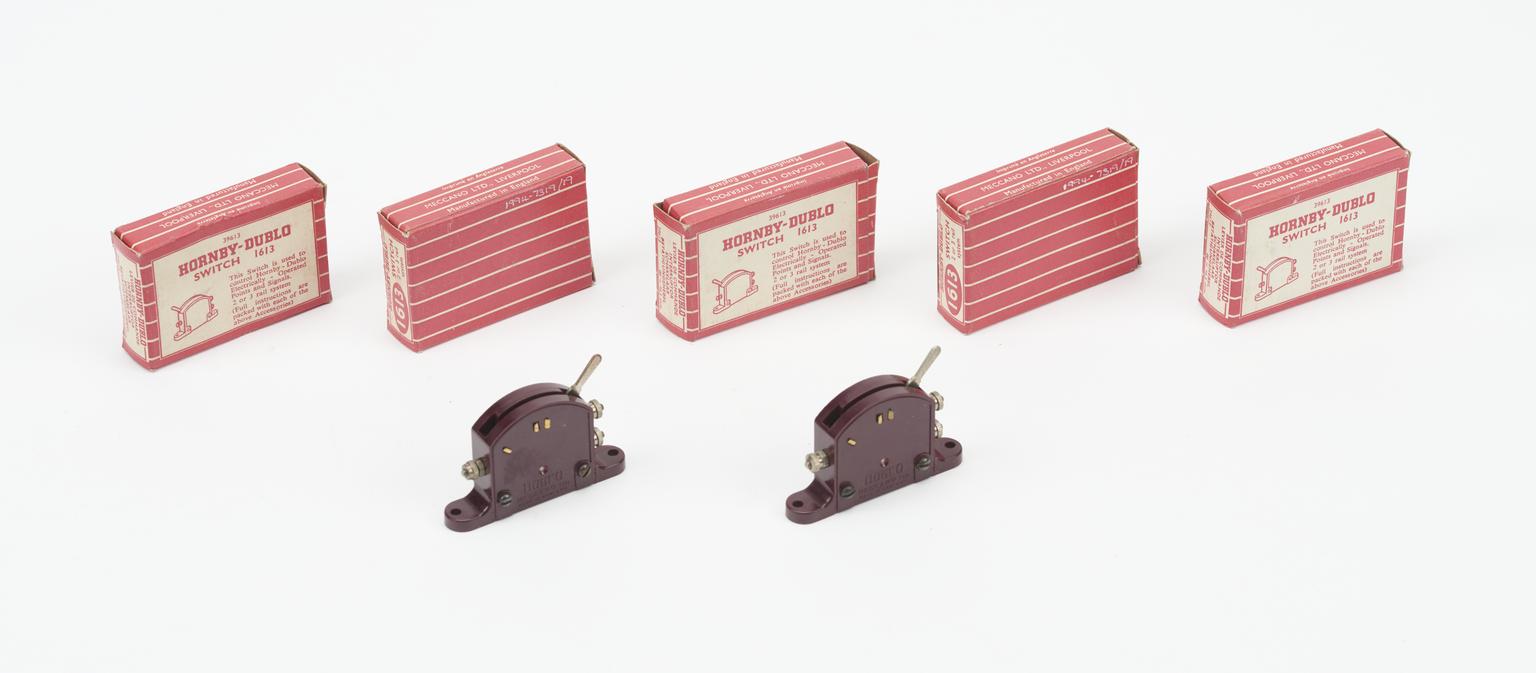 Energy Control Switch Five electric control switches | Science Museum Group Collection