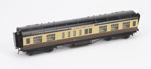 Model Great Western Railway bogie corridor composition restaurant car No 9911