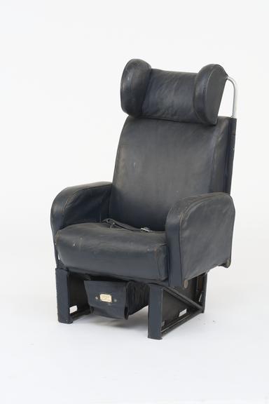 Aircraft passenger seat