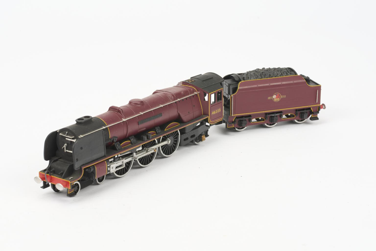 Model BR `Coronation' class 4-6-2 No 46225 `Duchess of Gloucester ...