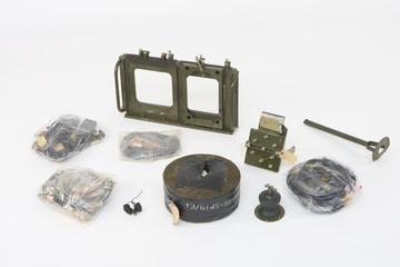 Components for British Army Radio Station C11/R210