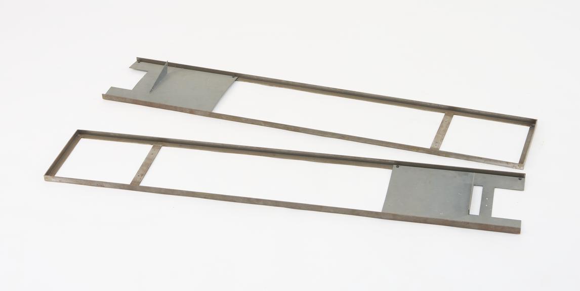 Architectural component of the Japan Bridge