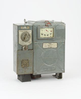 Dry, prepayment gas meter made by SEGB(M) in 1958