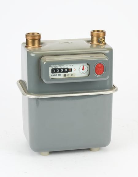 One UGI Credit Gas Meter serial no.401051, 1976.