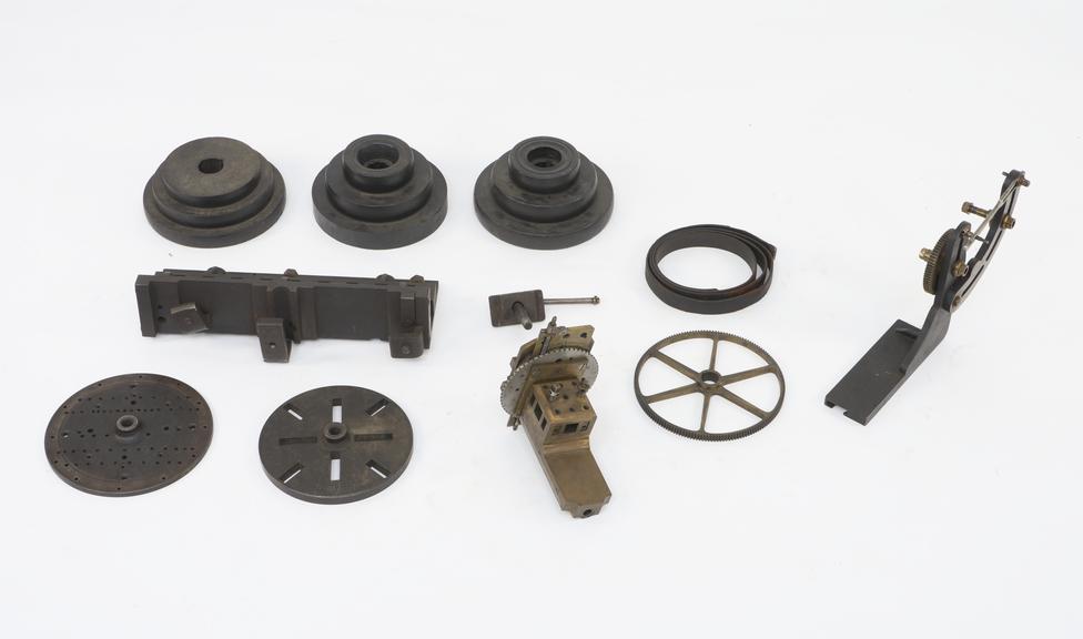 Small parts and accessories for lathe