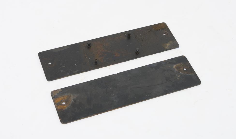 Small parts and accessories for lathe