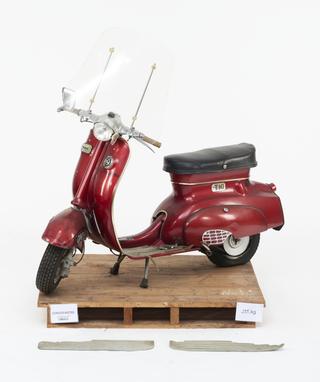 T10 or Tina motor scooter