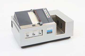 Perkin-Elmer 257 IR grating spectrometer