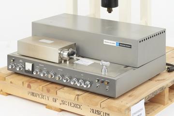 Perkin-Elmer 240 elemental analyser