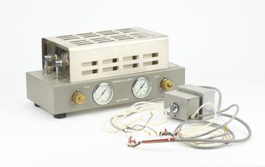 Gas purification furnace for Perkin-Elmer 240 elemental analyser