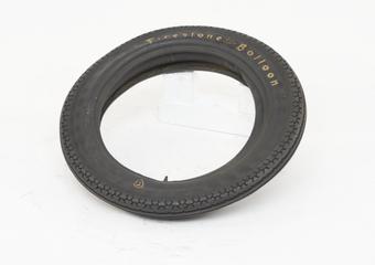 Firestone 27x440 balloon tyre