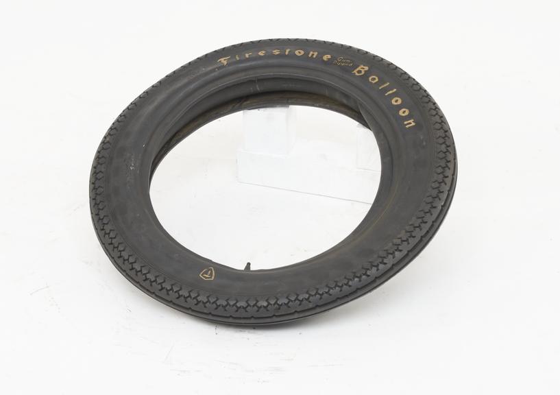 Firestone 27x440 balloon tyre