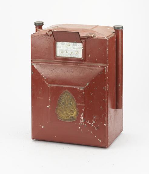 Dry gas meter