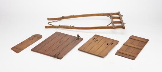 Horse shaft and two removable mahogany side panels