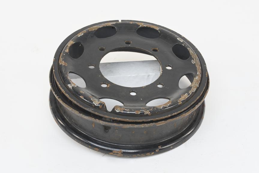 Steel wheel