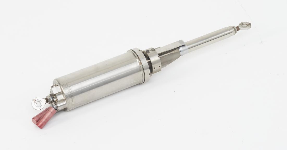 Concord Thrust Reverser Jack by Dunlop