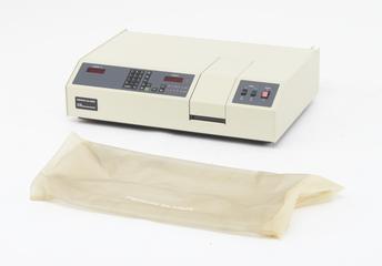 Perkin-Elmer 550SE UV spectrometer