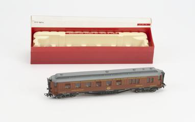 Model of French restaurant car used for signing Armistice in 1914 and French surrender in 1940, c 1970