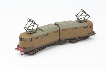 Model of Italian "Bo-Bo-Bo" electric locomotive, c 1980
