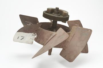 Propeller from high pressure, non-condensing oscillating launch engine