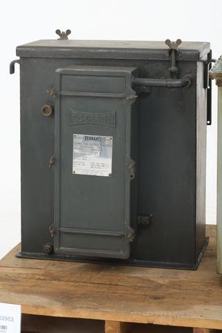 Ferranti Moving Coil Voltage Regulator Type B No.6168. Single Phase