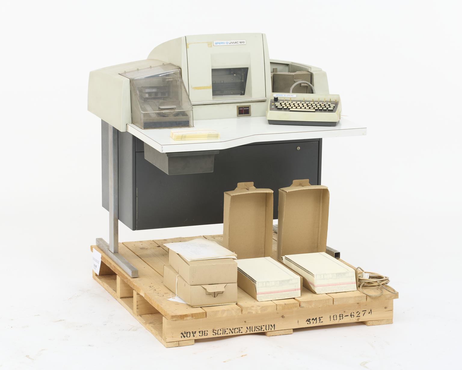 Sperry Univac 1810 Programmable 80 col Card Punch/Verifier/Reproducer ...