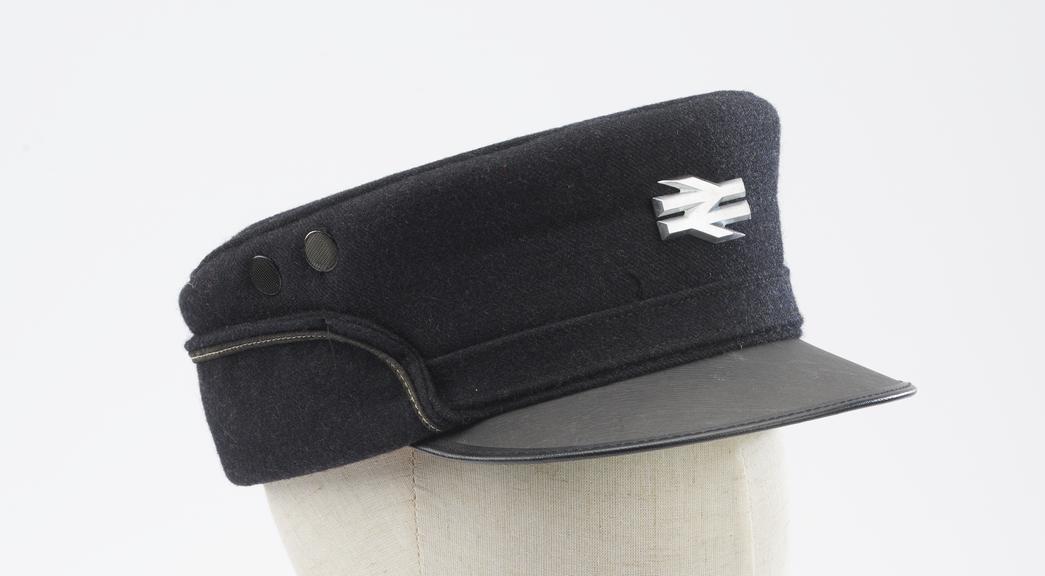 BR leading railman cap