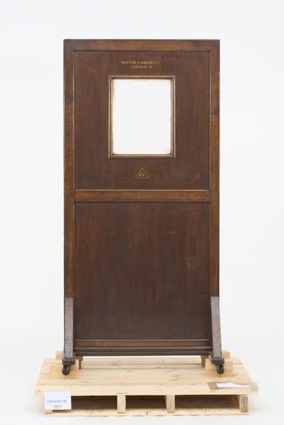 Protective screen for use by radiographer