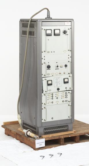 Electronics unit for microprobe analyser type MS46 by CAMECA