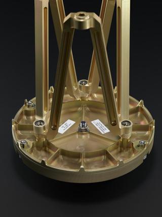 Satellite docking plate for use in on-orbit servicing of spacecraft by Astroscale