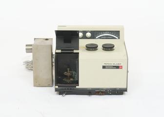 Fluorescence Spectrophotometer