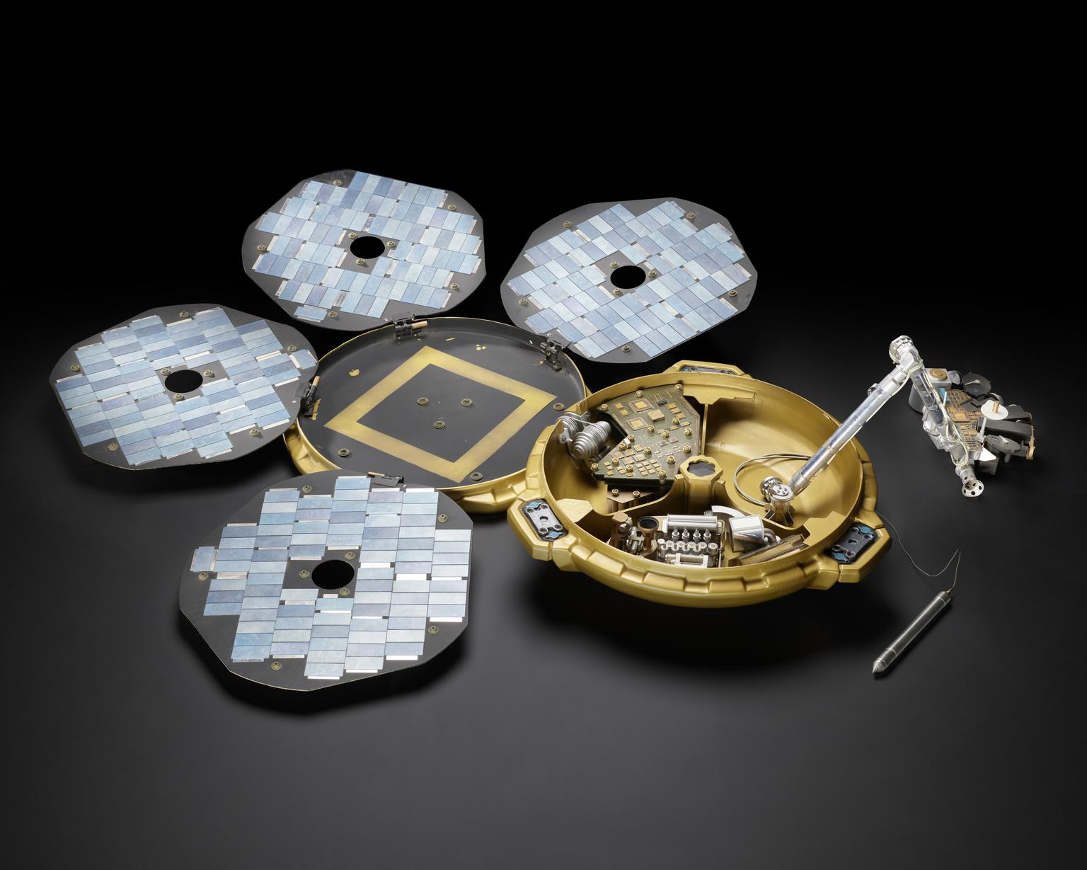 Beagle 2 Mars lander, 2002 | Science Museum Group Collection