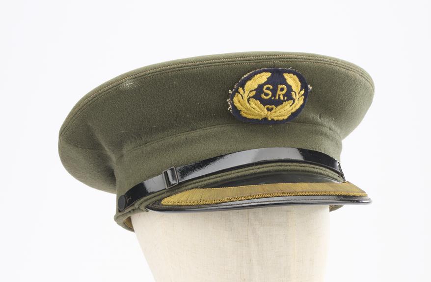 Carriage attendant cap, Southern Railway